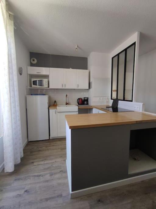 Proche Centre-ville Appartement *